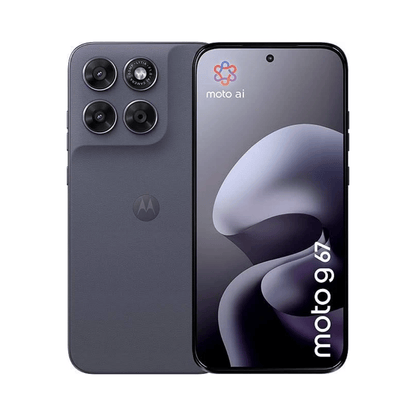 Moto G67 gris pizarra, trasera con cámaras cuádruples y pantalla promocional Moto AI